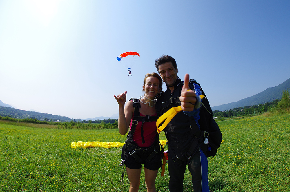 Atterrissage en parachute tandem Atterrissage en parachute tandem